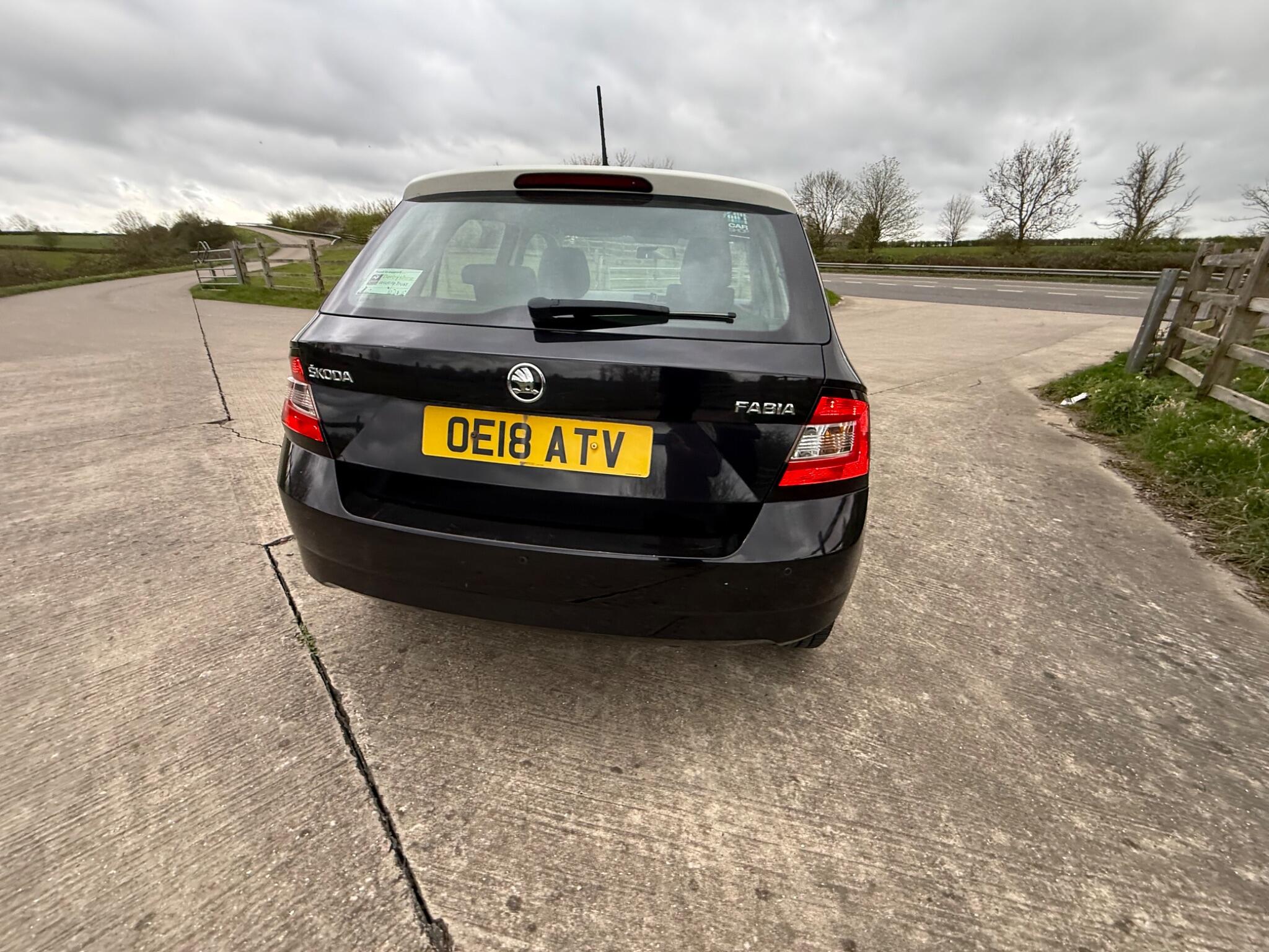 Skoda Fabia 1.0 TSI Colour Edition Euro 6 (s/s) 5dr — photo 62 of 90